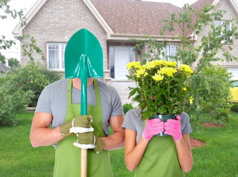 Booking and payment details for professional garden services